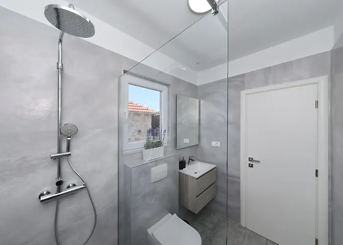 Vikendica House Bona *