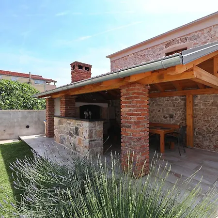 Dom wakacyjny House Bona