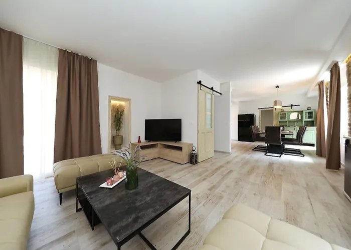 House Bona Ferienhaus *