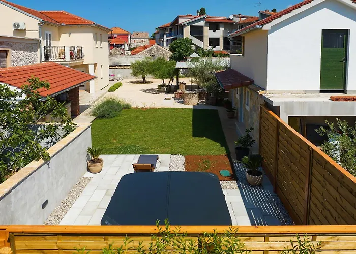 House Bona * Sukošan